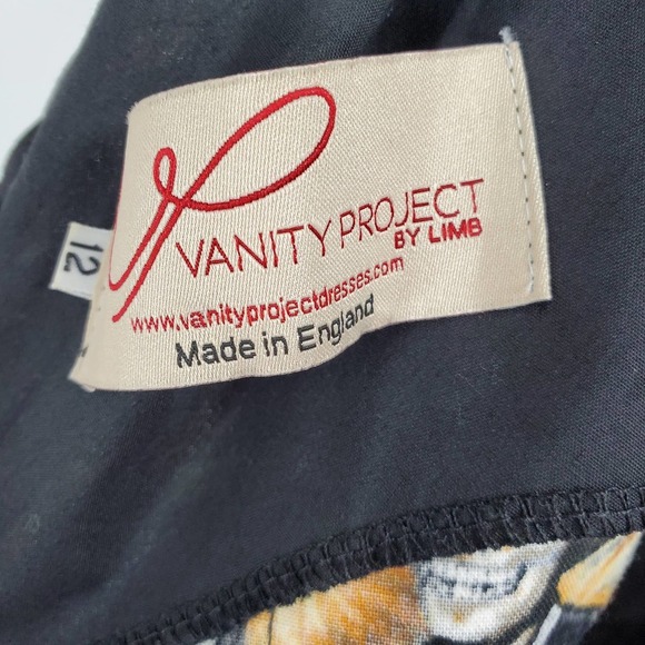 VANITY PROJECT Woman UK 12/ US 8/M Multi-Colored skulls Sleeveless tunic top - Picture 4 of 10